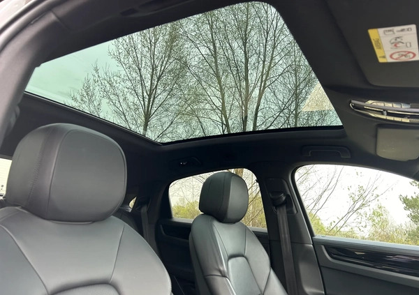 Porsche Cayenne cena 388000 przebieg: 45000, rok produkcji 2019 z Łęczna małe 277